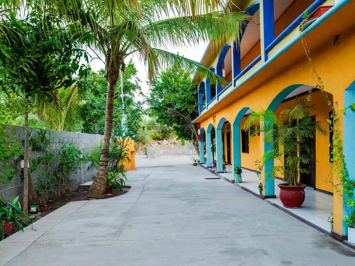 Oyo Hotel Miramar, Loreto Loreto  Exterior photo